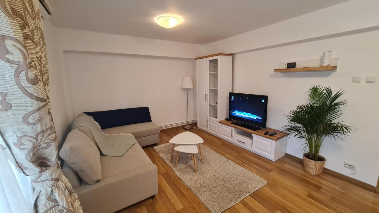 Vs Central Apartment Otopeni Ngoại thất bức ảnh